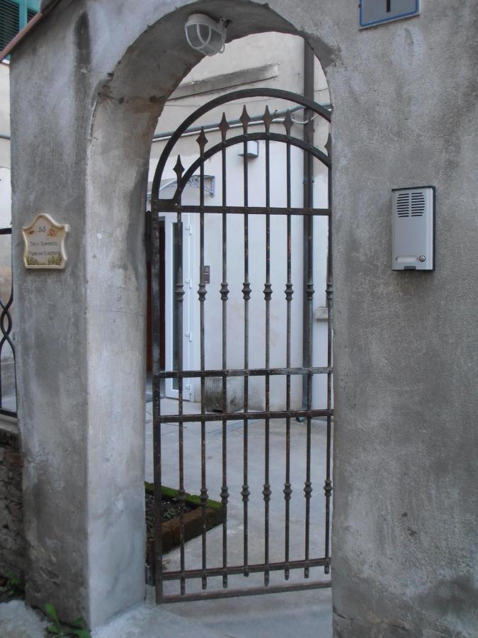 B&B Timo E Rosmarino Sermide Exterior foto